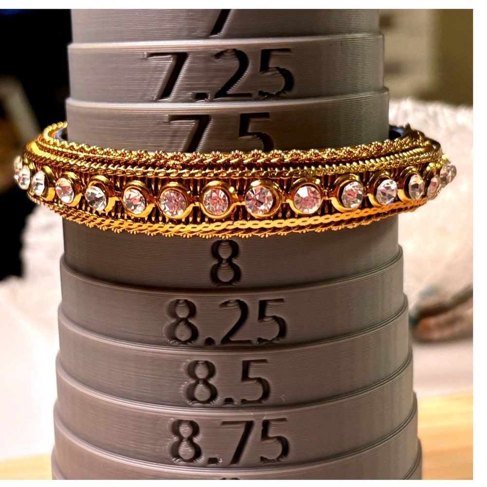 Bangle Bracelet‎ Womens 7.75 Gold Good Rhinestone Braided Vintage Style